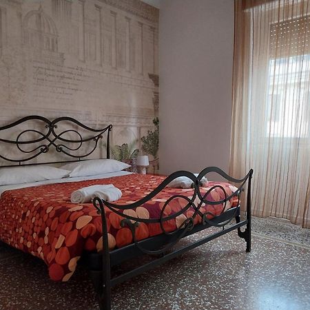 Lo Sguardo Sui Re Hotel Rome Bagian luar foto