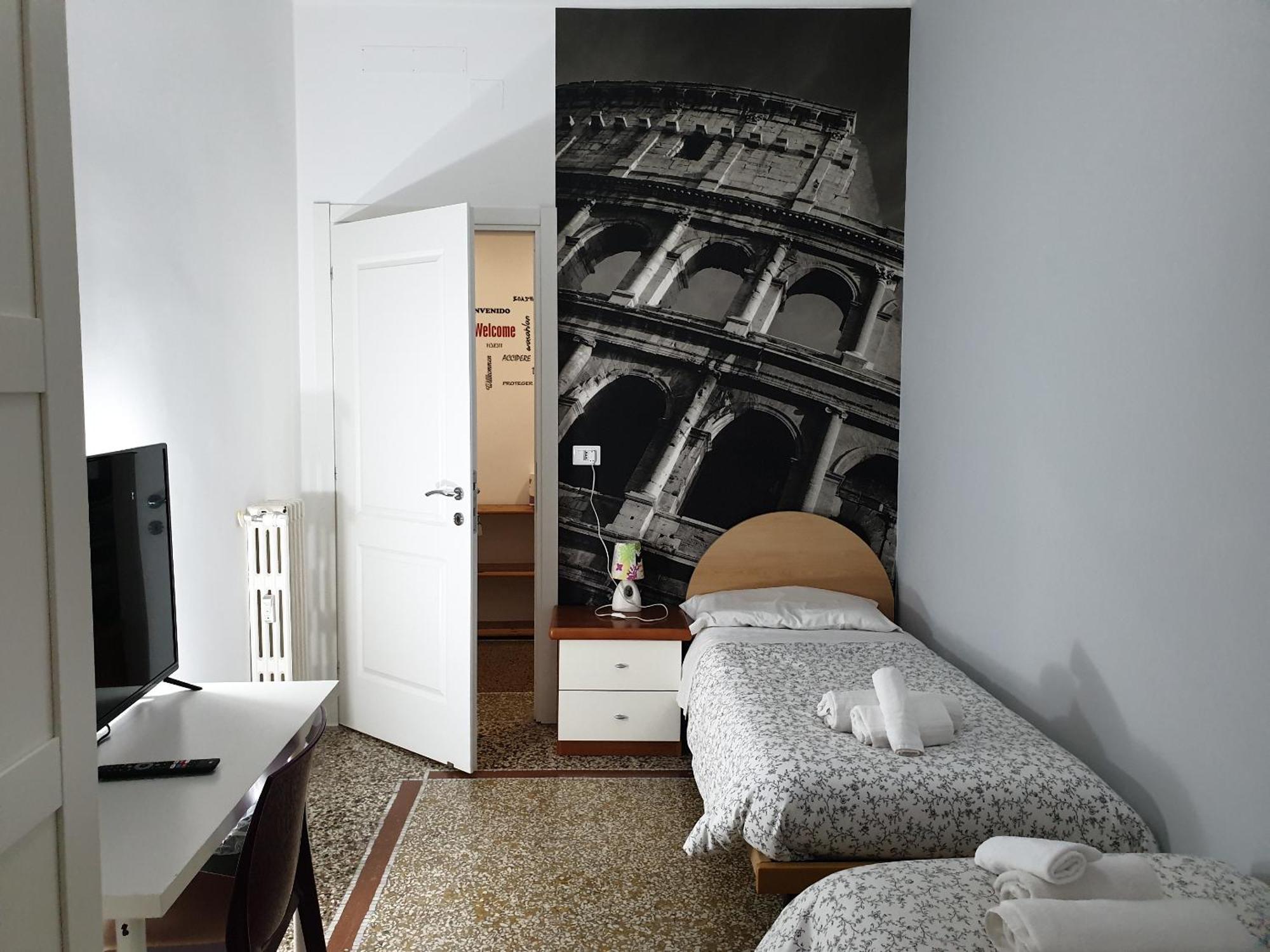 Lo Sguardo Sui Re Hotel Rome Ruang foto
